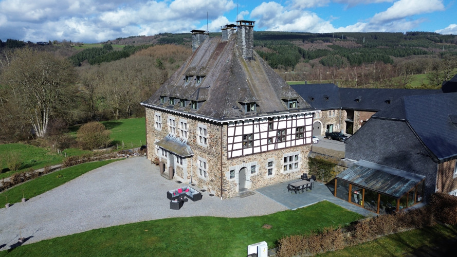 maison vue de profil